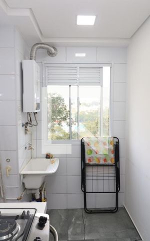 Apartamento à venda com 42m², 2 quartos e 1 vagaCozinha e Área de Serviço
