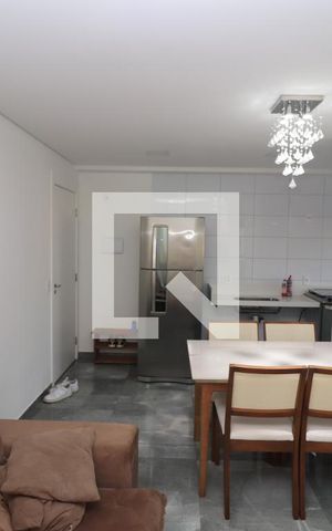 Apartamento à venda com 42m², 2 quartos e 1 vagaSala de TV