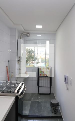 Apartamento à venda com 42m², 2 quartos e 1 vagaCozinha e Área de Serviço