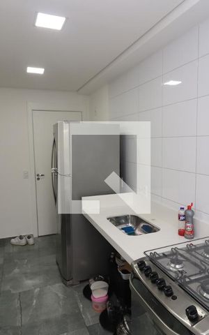 Apartamento à venda com 42m², 2 quartos e 1 vagaCozinha e Área de Serviço