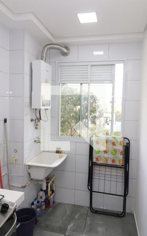 Apartamento à venda com 42m², 2 quartos e 1 vagaCozinha e Área de Serviço