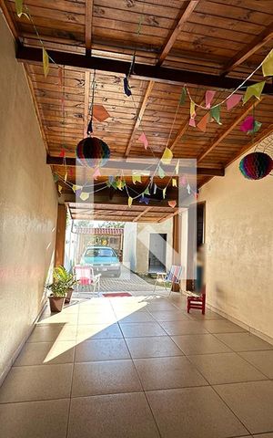 Casa à venda com 115m², 3 quartos e 2 vagasGaragem