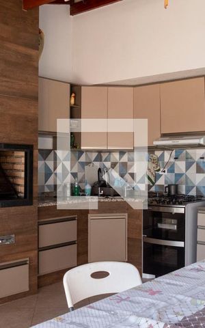 Apartamento à venda com 180m², 4 quartos e 2 vagasCozinha e Área de Serviço