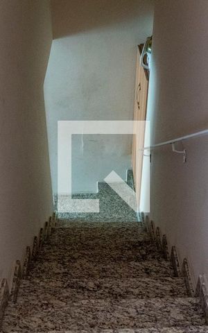 Apartamento à venda com 180m², 4 quartos e 2 vagasEscada