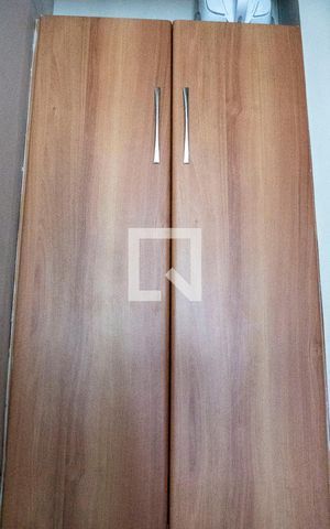 Apartamento à venda com 180m², 4 quartos e 2 vagasEscada