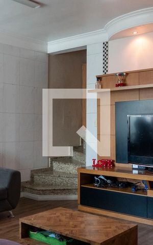 Apartamento à venda com 180m², 4 quartos e 2 vagasSala