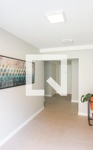 Apartamento para alugar com 44m², 2 quartos e sem vaga Apartamento para alugar com 44m², 2 quartos e sem vagaHall de Entrada