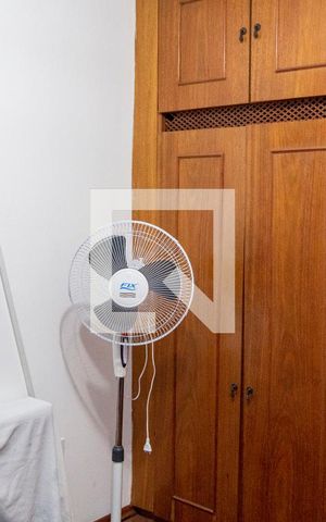 Casa à venda com 220m², 4 quartos e 2 vagasQuarto 4