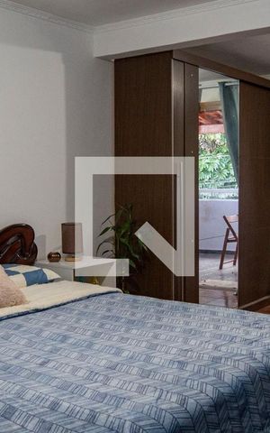 Casa à venda com 220m², 4 quartos e 2 vagasQuarto 1