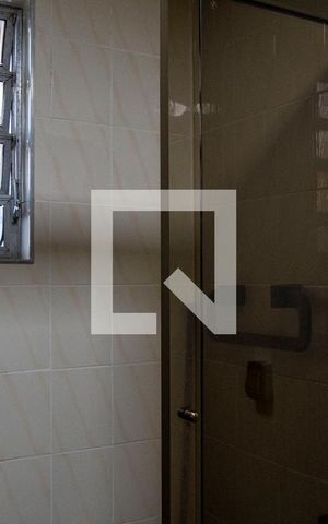 Casa à venda com 220m², 4 quartos e 2 vagasBanheiro 1