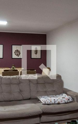 Casa à venda com 220m², 4 quartos e 2 vagasSala