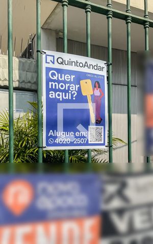 Apartamento à venda com 65m², 2 quartos e sem vagaPLACA