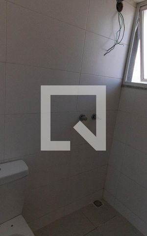 Casa à venda com 160m², 4 quartos e 2 vagas Casa à venda com 160m², 4 quartos e 2 vagasBanheiro da Suíte 4