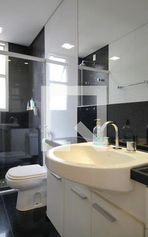 Apartamento para alugar com 105m², 3 quartos e 2 vagasBanheiro