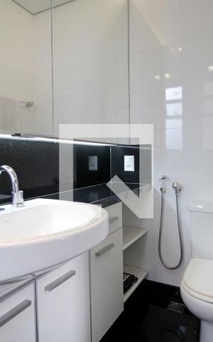 Apartamento para alugar com 105m², 3 quartos e 2 vagasBanheiro da Suíte