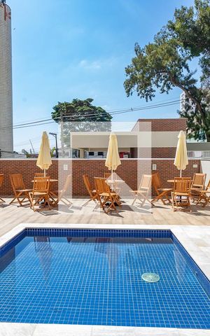Apartamento à venda com 55m², 2 quartos e 1 vaga Apartamento à venda com 55m², 2 quartos e 1 vagaÁrea comum - Piscina