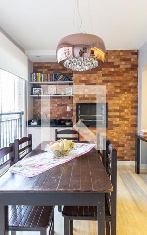 Apartamento à venda com 94m², 3 quartos e 2 vagas Apartamento à venda com 94m², 3 quartos e 2 vagasVaranda gourmet