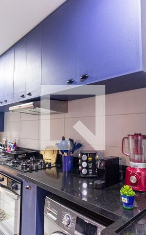 Apartamento à venda com 94m², 3 quartos e 2 vagas Apartamento à venda com 94m², 3 quartos e 2 vagasCozinha e Área de Serviço