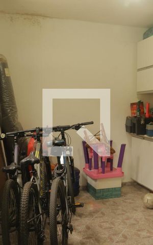 Casa à venda com 190m², 3 quartos e 2 vagasQuarto de Serviço