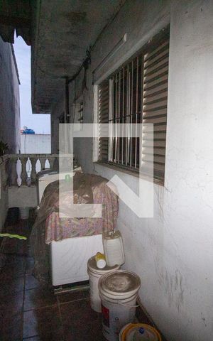 Casa à venda com 880m², 7 quartos e 1 vaga Casa à venda com 880m², 7 quartos e 1 vagaÁrea de Serviço