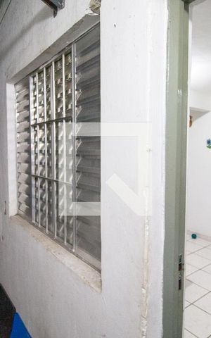 Casa à venda com 880m², 7 quartos e 1 vaga Casa à venda com 880m², 7 quartos e 1 vagaÁrea de Serviço 3