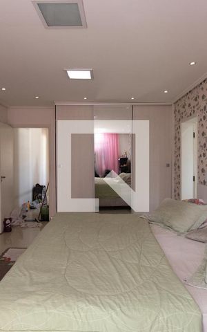 Casa à venda com 182m², 4 quartos e 2 vagas Casa à venda com 182m², 4 quartos e 2 vagasQuarto 3