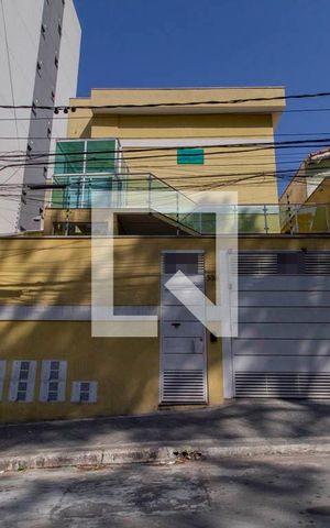 Apartamento para alugar com 44m², 2 quartos e 1 vaga Apartamento para alugar com 44m², 2 quartos e 1 vagaFachada