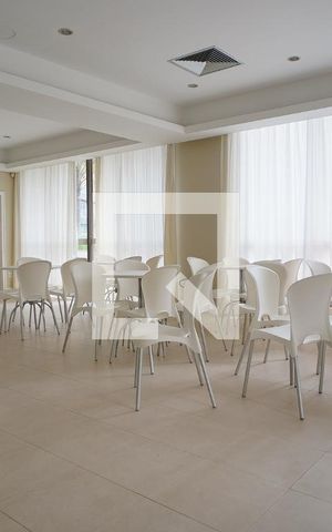 Apartamento para alugar com 135m², 4 quartos e 2 vagasÁrea comum - Salão de festas
