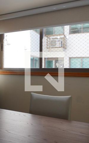 Apartamento para alugar com 135m², 4 quartos e 2 vagasEscritório