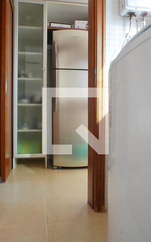 Apartamento para alugar com 135m², 4 quartos e 2 vagasÁrea de serviço