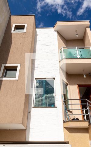 Casa à venda com 125m², 3 quartos e 3 vagasFachada
