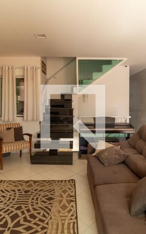 Casa à venda com 125m², 3 quartos e 3 vagasSala