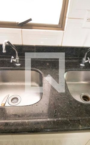 Apartamento à venda com 173m², 3 quartos e 3 vagas Apartamento à venda com 173m², 3 quartos e 3 vagasPia