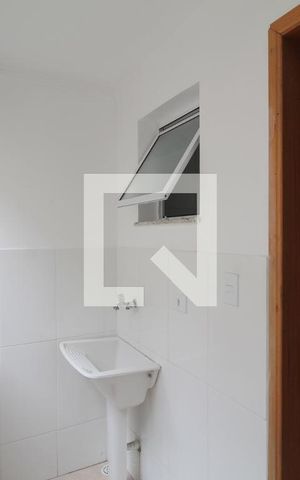 Casa de condomínio para alugar com 30m², 1 quarto e sem vagaLavanderia