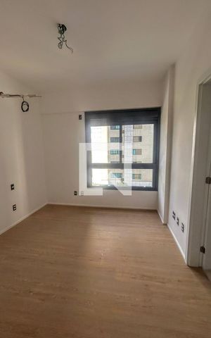 Apartamento à venda com 202m², 4 quartos e 3 vagasQuarto 3