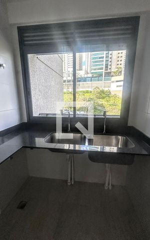 Apartamento à venda com 202m², 4 quartos e 3 vagasCozinha