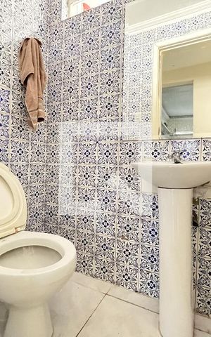 Casa à venda com 100m², 2 quartos e 2 vagas Casa à venda com 100m², 2 quartos e 2 vagasLavabo