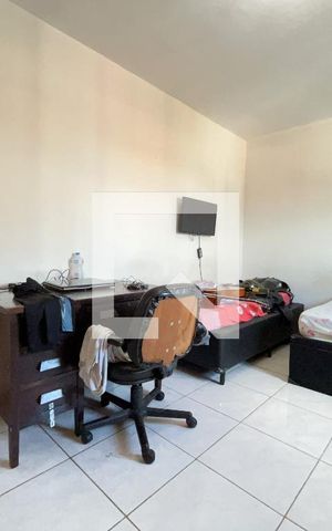 Casa à venda com 100m², 2 quartos e 2 vagas Casa à venda com 100m², 2 quartos e 2 vagasQuarto 1