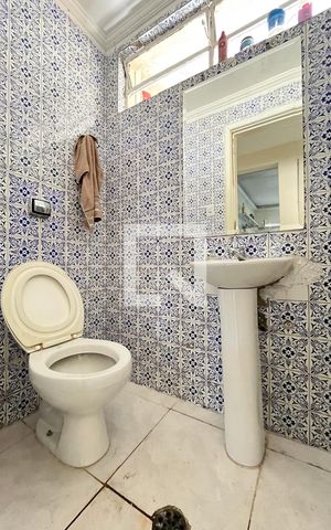 Casa à venda com 100m², 2 quartos e 2 vagas Casa à venda com 100m², 2 quartos e 2 vagasLavabo