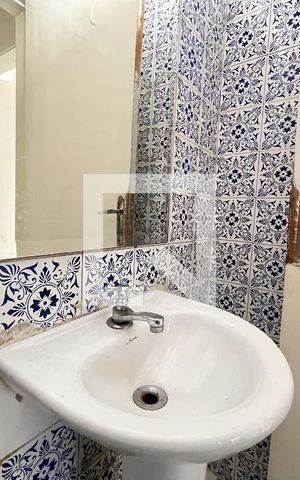 Casa à venda com 100m², 2 quartos e 2 vagas Casa à venda com 100m², 2 quartos e 2 vagasLavabo
