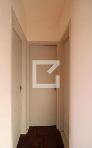 Apartamento à venda com 46m², 2 quartos e sem vagaCorredor