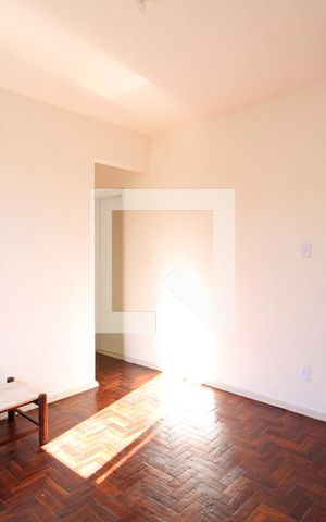 Apartamento à venda com 46m², 2 quartos e sem vagaSala
