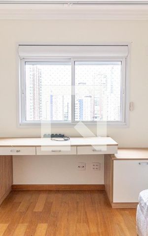Apartamento à venda com 183m², 3 quartos e 4 vagas Apartamento à venda com 183m², 3 quartos e 4 vagasSuíte 2