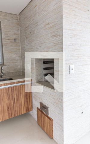 Apartamento à venda com 183m², 3 quartos e 4 vagas Apartamento à venda com 183m², 3 quartos e 4 vagasSala e Varanda - Detalhe