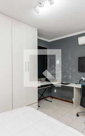 Casa à venda com 162m², 3 quartos e 2 vagas Casa à venda com 162m², 3 quartos e 2 vagasQuarto 2