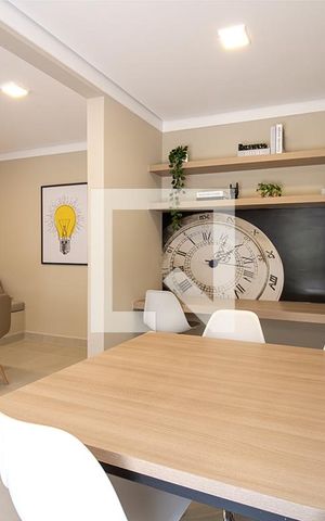 Apartamento à venda com 33m², 2 quartos e sem vaga Apartamento à venda com 33m², 2 quartos e sem vagaÁrea comum