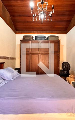 Casa à venda com 175m², 3 quartos e sem vaga Casa à venda com 175m², 3 quartos e sem vagaQuarto 1