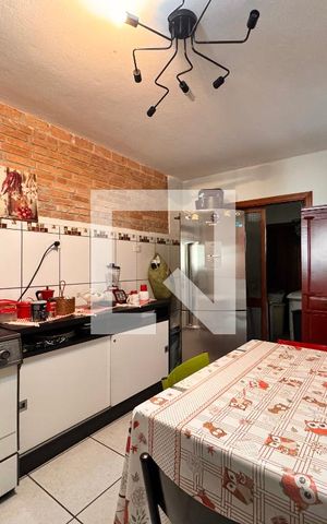 Casa à venda com 175m², 3 quartos e sem vaga Casa à venda com 175m², 3 quartos e sem vagaCozinha