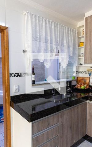 Casa de condomínio à venda com 78m², 2 quartos e 1 vagaCozinha