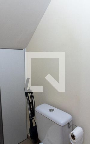Casa de condomínio à venda com 78m², 2 quartos e 1 vagaLavabo